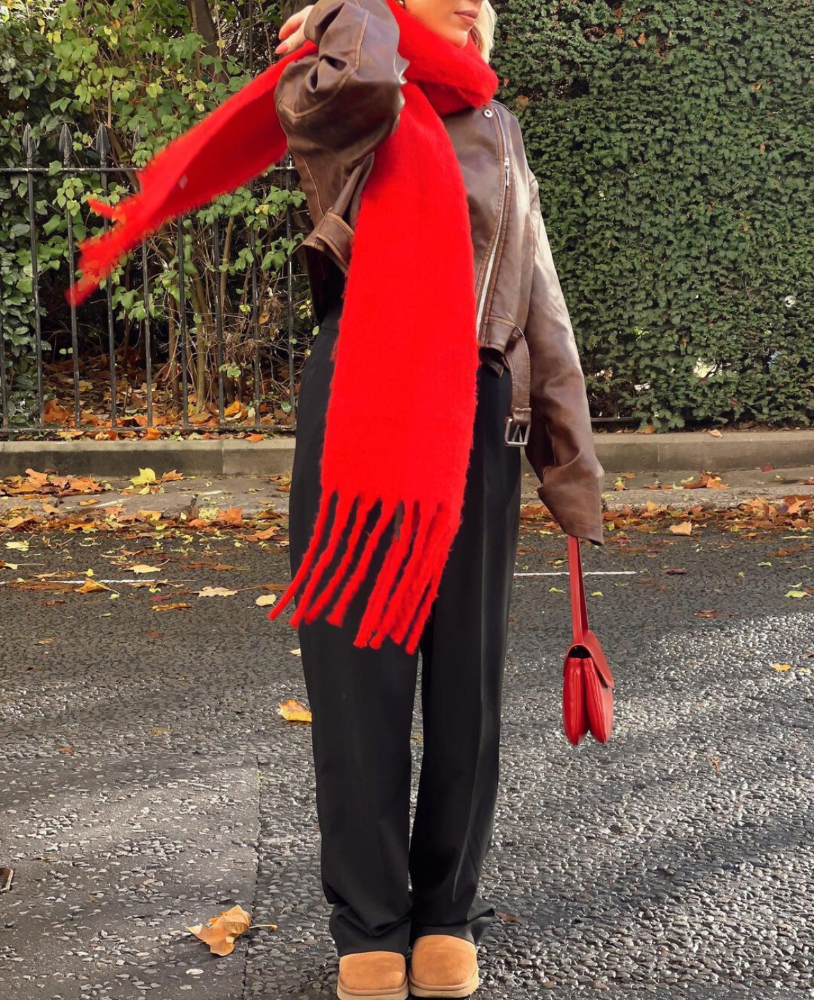 Modelo Soft & Chunky Scarf