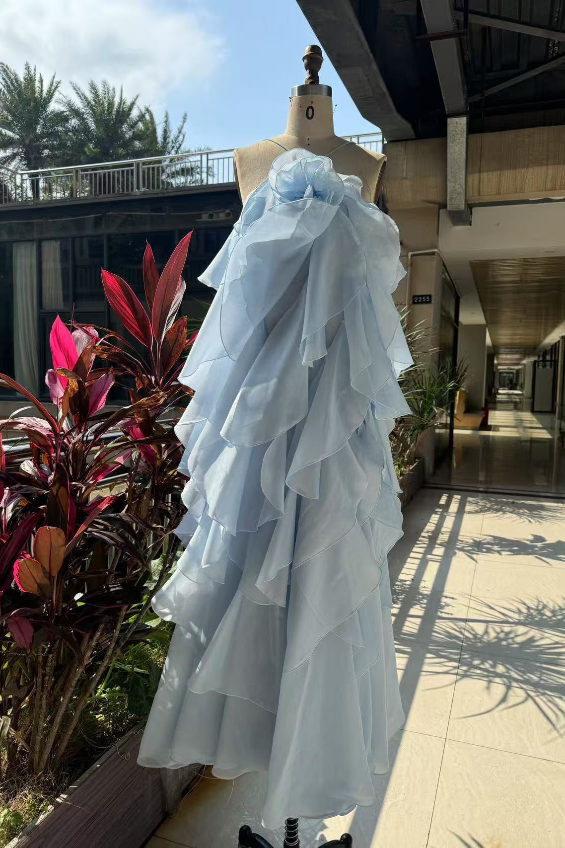 Ophélia Organza Ruffle Gown