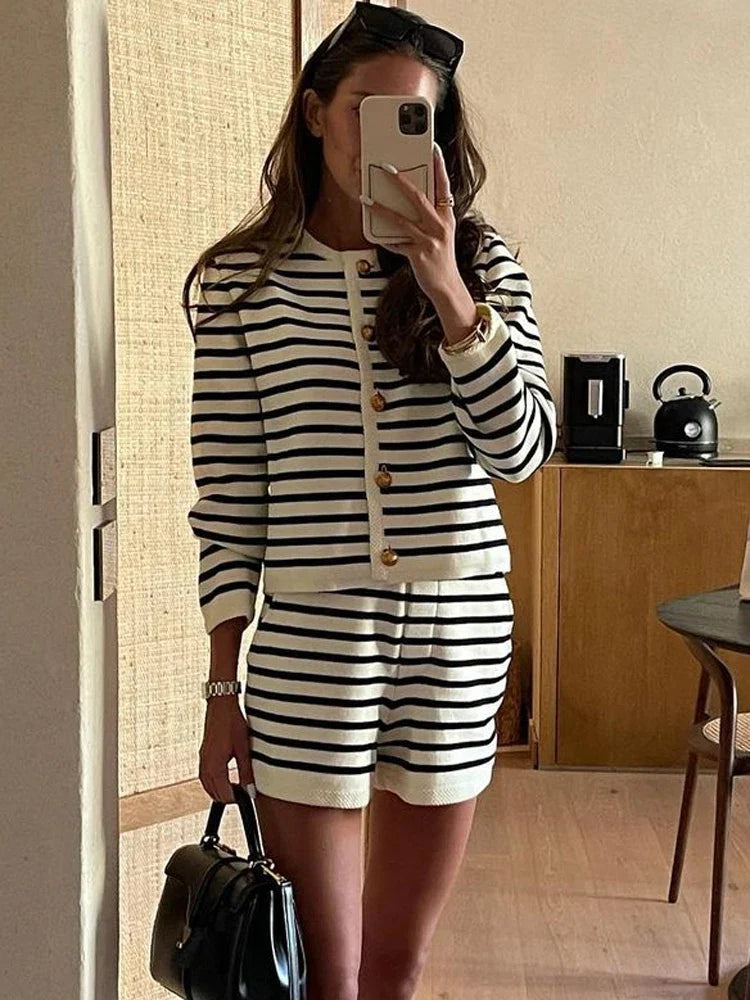 Claudia Pier Knit Cardigan