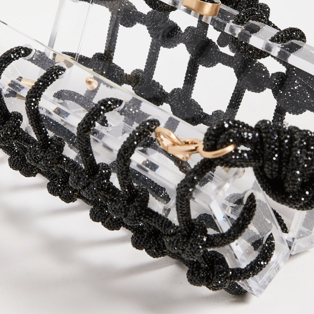 Dazzle knot clutch