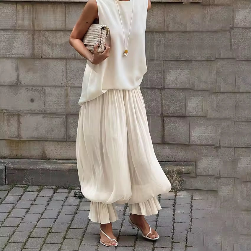 Diana Tricot Flowy Balloon Pants