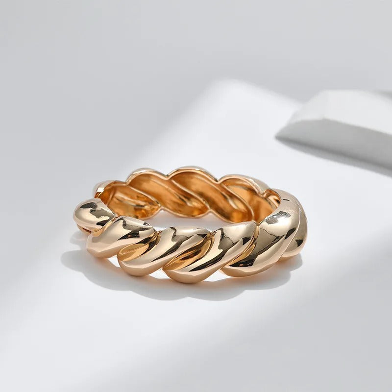 Vintage Gold Twisted Adjustable Bracelet