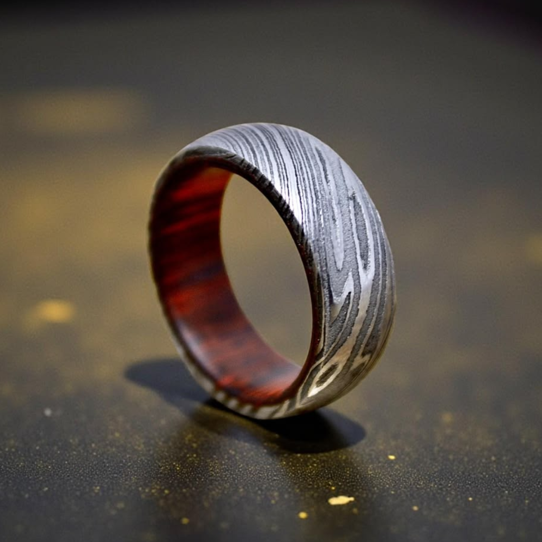 Hammered Crimson Core Heritage Ring